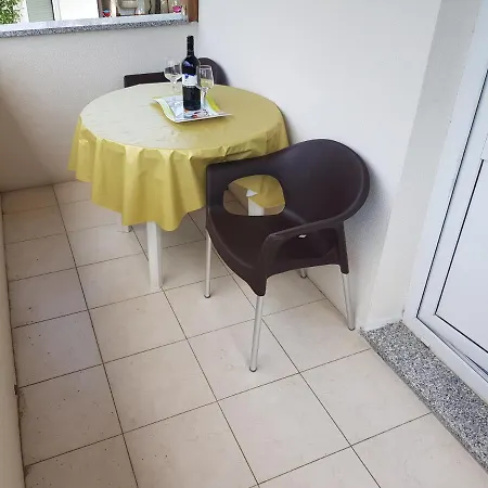 Nikol Apartmán Lopar