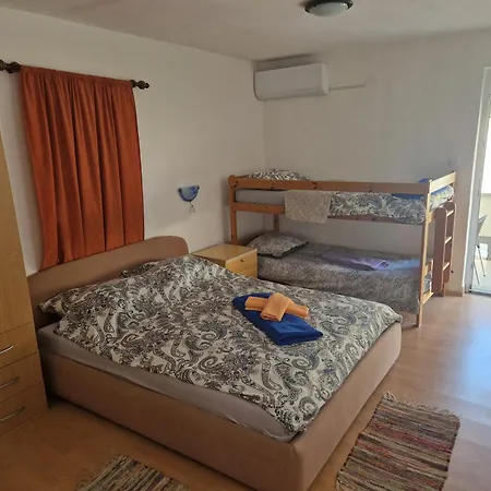 Apartmán Nikol Lopar